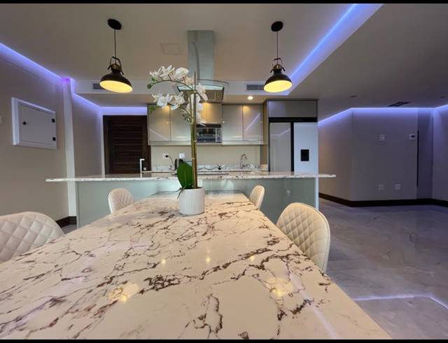 3 BEDROOM APARTMENT FOR SALE IN UMHLANGA RIDGESIDE